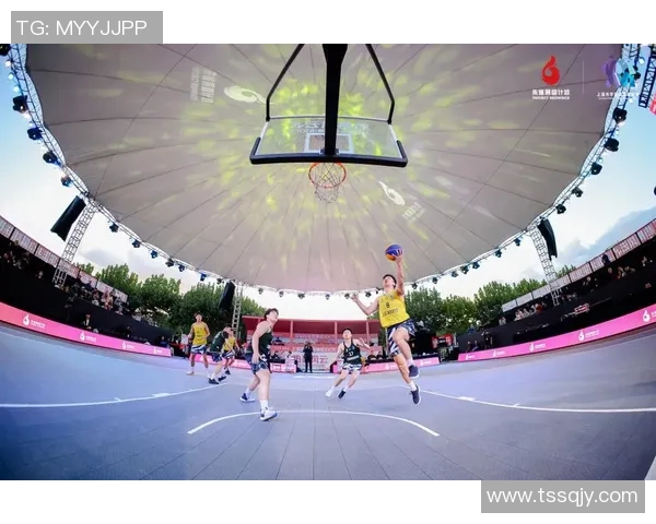 篮球激情燃动青春赛场展现团队力量与拼搏精神 篮球激情燃动青春赛场展现团队力量与拼搏精神