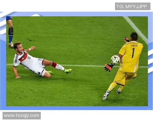 足球的激情与荣耀：从草根到世界杯的传奇之路